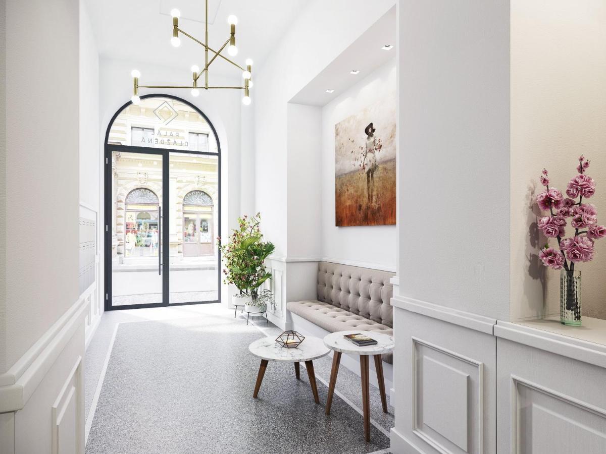 Palace Dlazdena Central Apartment - New Town Praga Zewnętrze zdjęcie